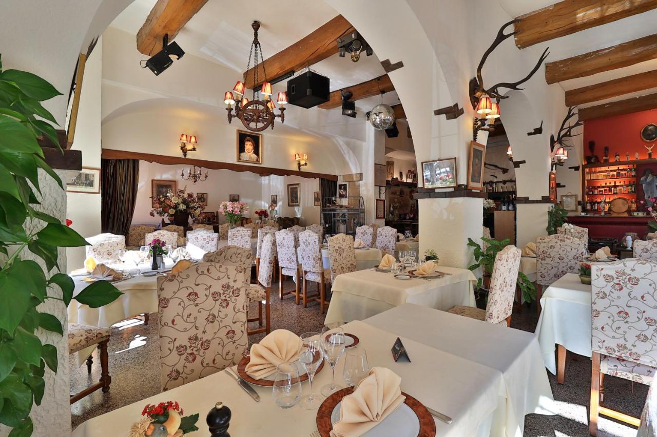 Logis Le Relais Imperial Hotel Saint-Vallier-de-Thiey ภายนอก รูปภาพ